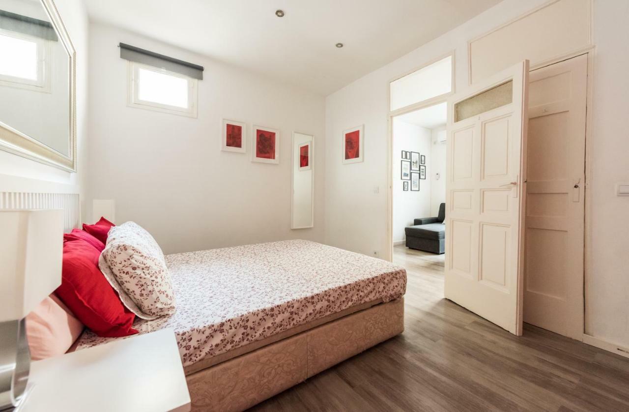 Апартаменты Apartamento En Sol, Madrid Centro Экстерьер фото